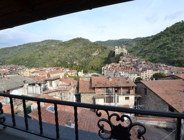 Terrazza - Monolocale in Vendita in Via Monsignor Giuseppe Laura a Dolceacqua