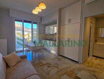 Camera da letto - Monolocale in Affitto in Via Piemonte a Finale Ligure