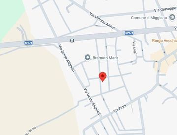 Foto 1 di 12 - Locale commerciale in Vendita in Via Trieste a Miggiano