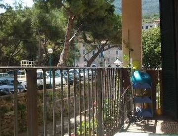 Terrazza - Bilocale in Vendita in Piazza Padre G. Mauro a Dolceacqua