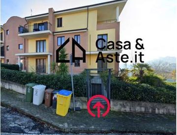 Foto 1 di 16 - Ufficio in Vendita in Via Robert Baden Powell 16 a Montegranaro