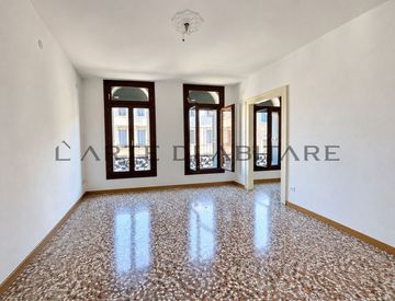 Camera da letto - Quadrilocale in Affitto in Campo San Bortolomio 5310 a Venezia