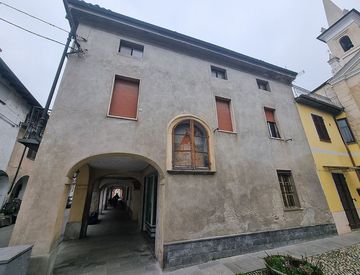 Foto 1 di 20 - Rustico, casale in Vendita in Corso Italia a Palazzolo Vercellese