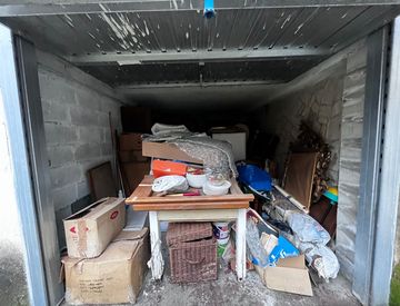Cucina - Box/posto auto in Vendita in Via Carlo Maruffi a Piacenza