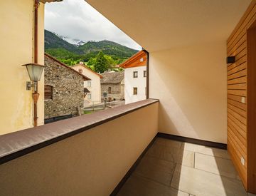 Terrazza - Trilocale in Vendita in zona Centro a Prato allo Stelvio