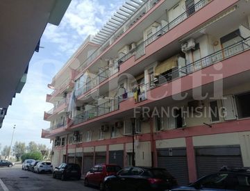 Foto 1 di 8 - Bilocale in Vendita in Beato Giuseppe Maria Leone 19 a Margherita di Savoia