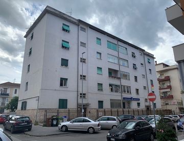 Vista - Trilocale in Vendita in Via Salvator Rosa a Benevento