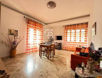 Soggiorno - Trilocale in Vendita in Vico Cairoli 3 a Ragusa
