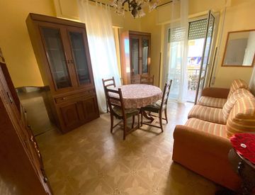 Soggiorno - Trilocale in Vendita in zona Gagliano-Mater Domini a Catanzaro