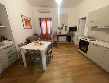 Soggiorno - Bilocale in Affitto in Via Vincenzo de Grazia 35 a Catanzaro