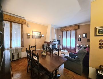 Soggiorno - Appartamento in Vendita in Via Premuda a Reggio Emilia