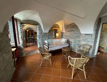 Terrazza - Appartamento in Vendita in Via Novelli a Prelà