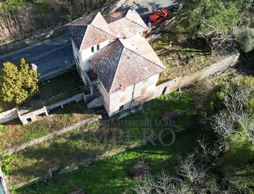 Foto 1 di 3 - Casa indipendente in Vendita in Via San Rocco 1 a Pigna