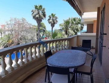 Terrazza - Trilocale in Vendita in Via Trieste 174 a Tortoreto