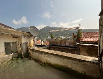 Terrazza - Rustico, casale in Vendita in Via Littardi 6 a Taggia