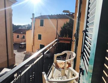 Terrazza - Quadrilocale in Vendita in Via Centrale a Imperia