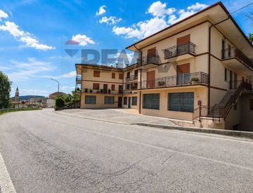 Facciata - Appartamento in Vendita in zona Conco a Lusiana Conco