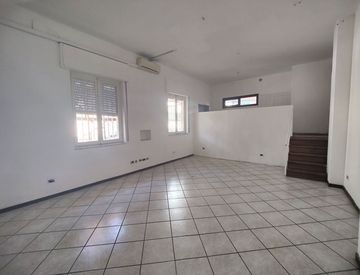 Stanza - Monolocale in Vendita in Via Argine Sinistro Goffredo Alterisio 172 a Imperia