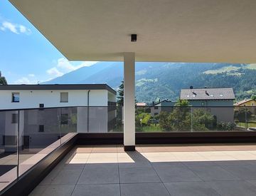 Terrazza - Quadrilocale in Vendita in zona Montechiaro a Prato allo Stelvio