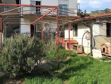 Foto 1 di 6 - Casa indipendente in Vendita in zona Centro a Vallecrosia