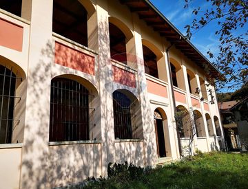 Foto 1 di 45 - Casa bifamiliare, trifamiliare in Vendita a Valduggia