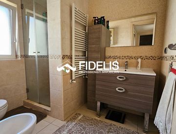 Bagno - Quadrilocale in Vendita in Via G. Paisiello 53 a Andria