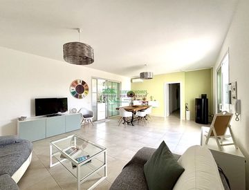 Soggiorno - Villetta a schiera in Vendita in Via Giovanni La Porta a Ragusa