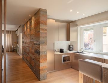 Cucina - Quadrilocale in Affitto in Via San Tommaso d'Aquino 65 a Roma