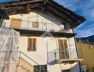 Soggiorno - Casa bifamiliare, trifamiliare in Vendita in zona Centro a Ceres