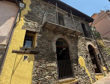 Vista - Rustico, casale in Vendita in Via Cavour a Seui