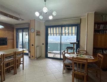 Soggiorno - Quadrilocale in Vendita in roverino a Ventimiglia