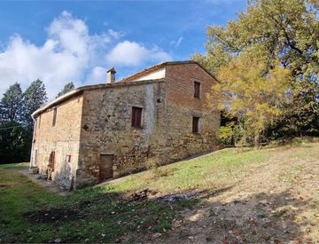 Foto 1 di 35 - Casa indipendente in Vendita in Vocabolo Palombaro 51 a Todi