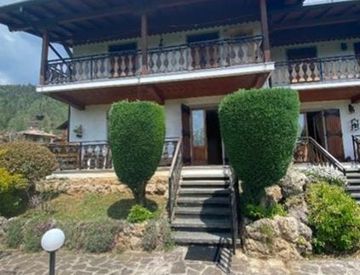 Facciata - Villa in Vendita in Via Guglielmo Marconi 65 a Fino del Monte