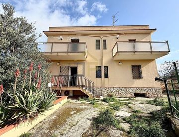 Facciata - Casa bifamiliare in Vendita in Via dei Gelsomini a Trappeto