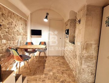 Foto 1 di 23 - Casa bifamiliare, trifamiliare in Vendita in Via Spiteri 64 a Scicli