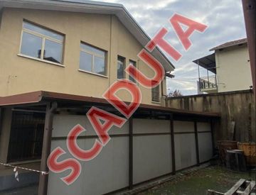 Facciata - Capannone in Vendita in Via Sandro Botticelli a Torino