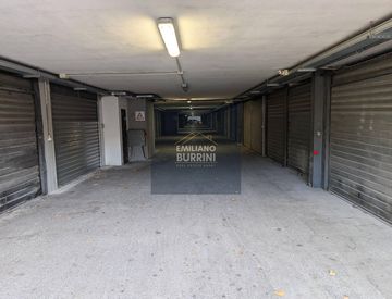 Box auto - Box/posto auto in Vendita in Via Marzabotto 2 a Terni