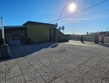 Facciata - Bilocale in Vendita in Via Gioacchino Rossini 3 a Cologno Monzese