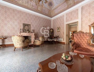 Soggiorno - Appartamento in Vendita in Corso Umberto I 205 a Modica