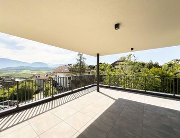 Terrazza - Quadrilocale in Vendita in zona San Michele a Appiano sulla strada del vino