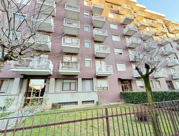 Vista - Trilocale in Vendita in Via Rieti a Grugliasco