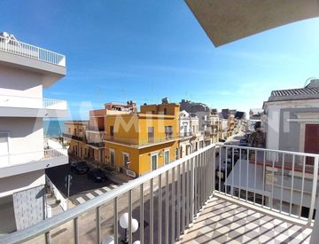 Terrazza - Quadrilocale in Vendita in Via Aristodemo a Pozzallo