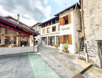Foto 1 di 23 - Casa indipendente in Vendita in Via del Nord 8 a Civiasco