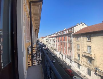 Terrazza - Quadrilocale in Affitto in Via Spartaco a Milano