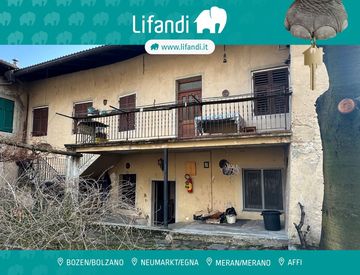 Foto 1 di 28 - Casa indipendente in Vendita in zona Termeno a Termeno sulla strada del vino