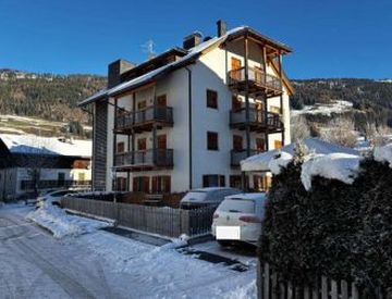 Facciata - Quadrilocale in Vendita in Via Fasching 4 A a San Candido
