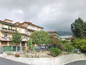 Foto 1 di 6 - Monolocale in Vendita in Via Santo Stevi Superiore a Santo Stefano al Mare