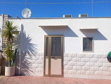 Foto 1 di 8 - Rustico, casale in Vendita in Via Pantano 38 a Bisceglie