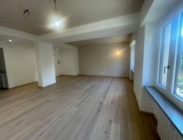 Stanza - Quadrilocale in Vendita in Via degli Oldoni 20 a Vercelli