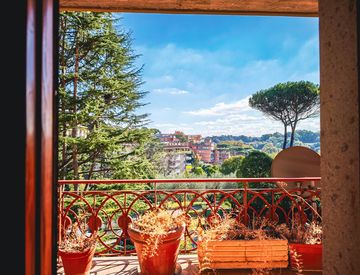 Terrazza - Quadrilocale in Vendita in Via Campodimele a Roma
